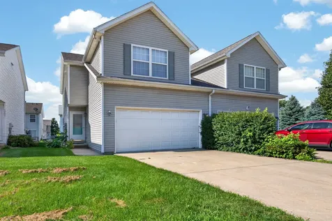 1203 Riviera Drive Bloomington IL 61701