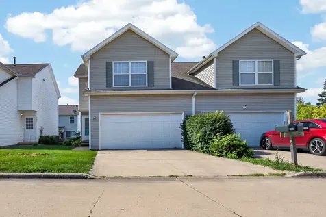 1203 Riviera Drive Bloomington IL 61701