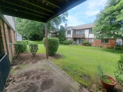 1232 Plum Tree Court Schaumburg IL 60193