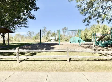 29623 North Birch Avenue Lake Bluff IL 60044