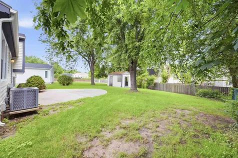 1115 Brandywyn Lane Buffalo Grove IL 60089