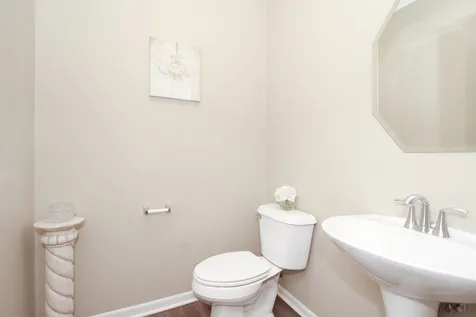 3617 Emerald Road Elgin IL 60124