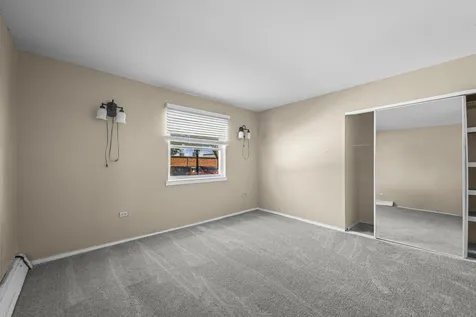765 Grove Drive Buffalo Grove IL 60089