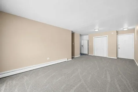 765 Grove Drive Buffalo Grove IL 60089