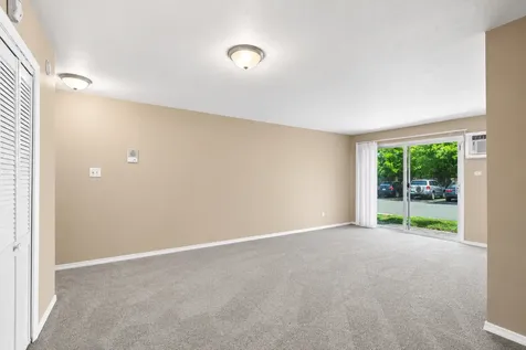 765 Grove Drive Buffalo Grove IL 60089