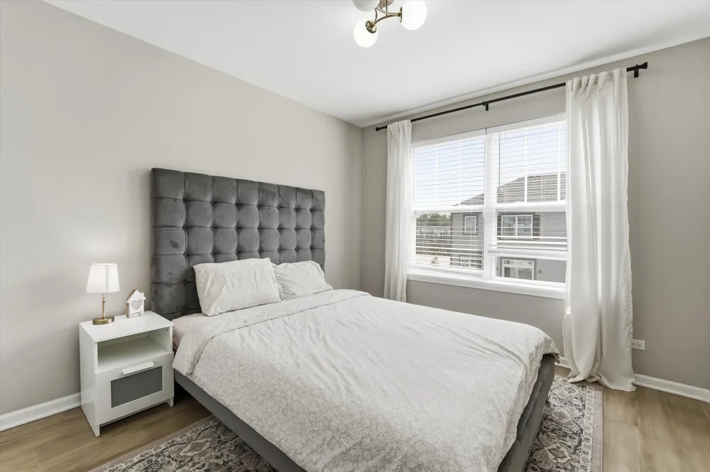 30W023 Brayman Court Naperville IL 60563