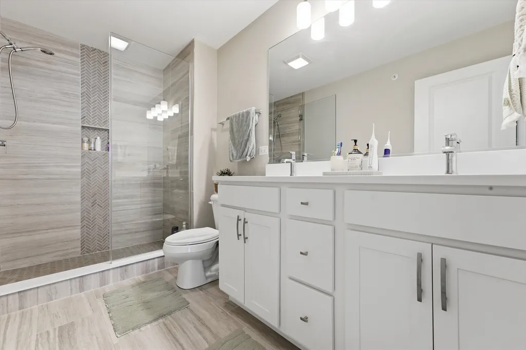 30W023 Brayman Court Naperville IL 60563