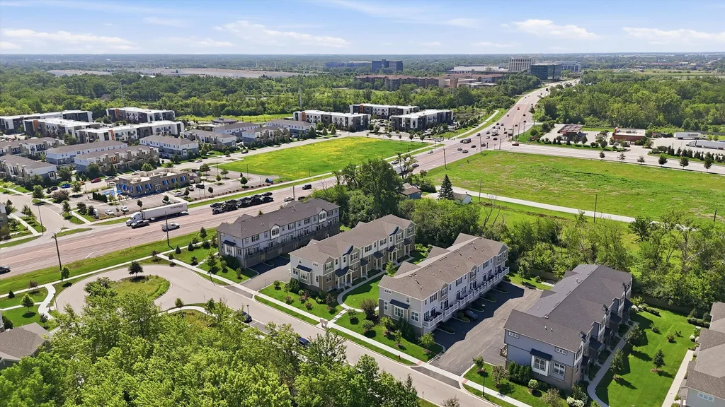 30W023 Brayman Court Naperville IL 60563