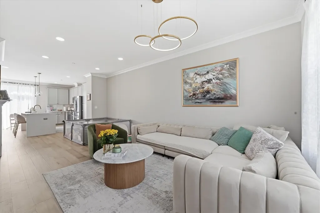 30W023 Brayman Court Naperville IL 60563