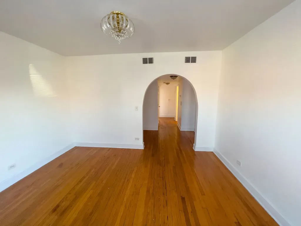 115 East 60th Street Chicago IL 60637