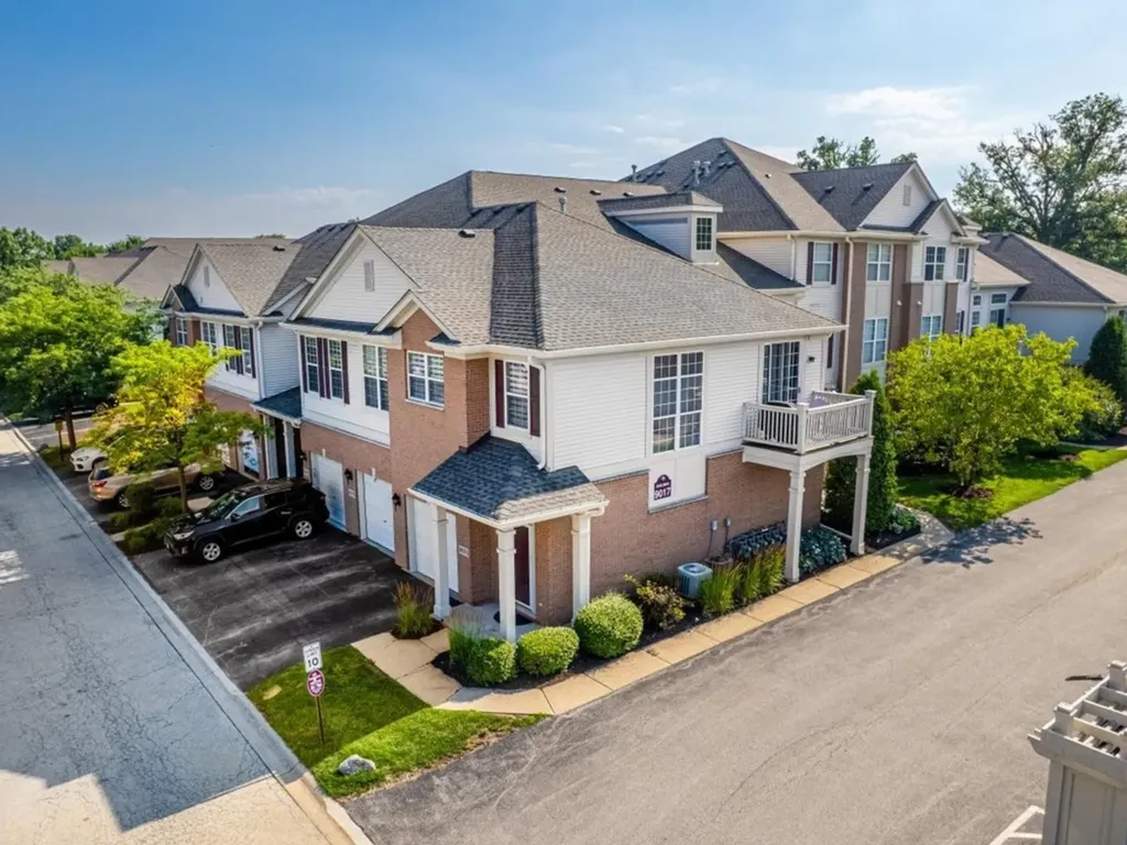 9017 Concord Lane Justice IL 60458