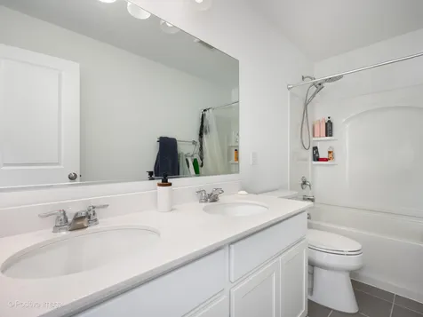 444 Radcliff Lane South Elgin IL 60177