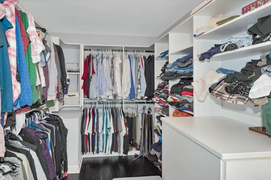9035 Westminster Drive Woodridge IL 60517
