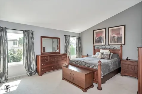 9035 Westminster Drive Woodridge IL 60517