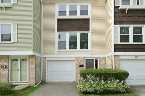 1809 Dumont Lane Schaumburg IL 60194