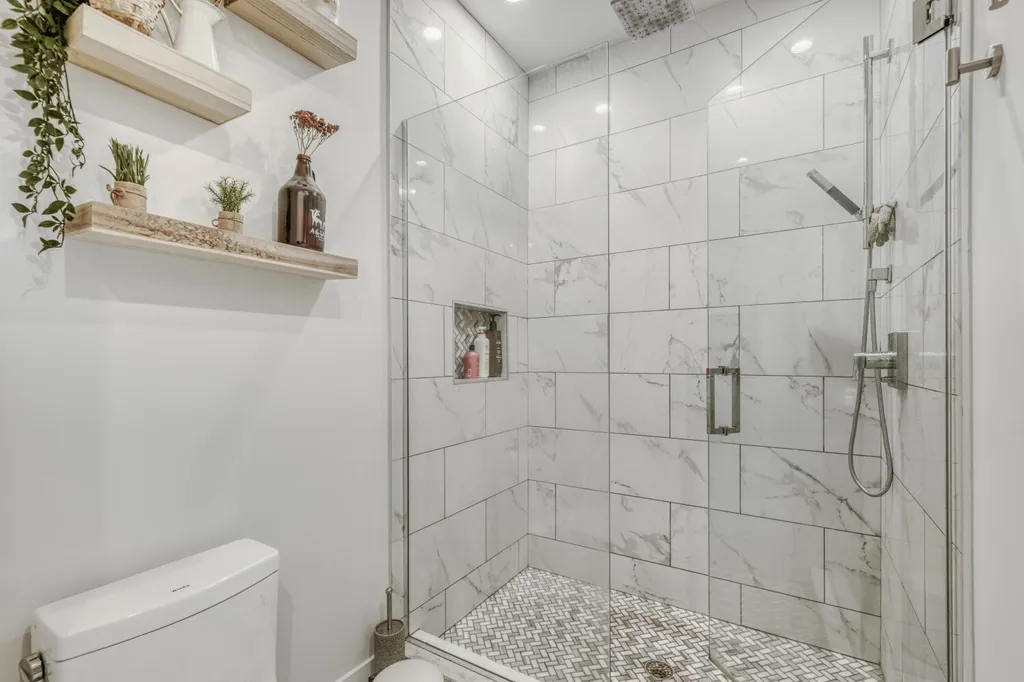 1707 South Jefferson Street Chicago IL 60616