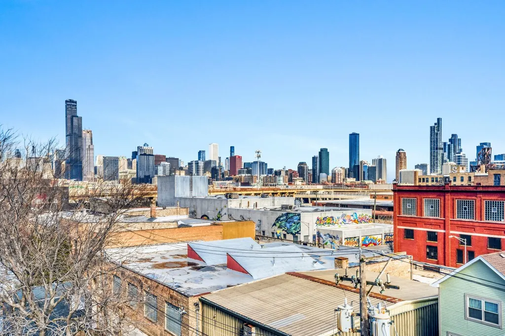 1707 South Jefferson Street Chicago IL 60616