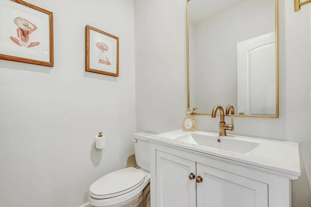 1707 South Jefferson Street Chicago IL 60616