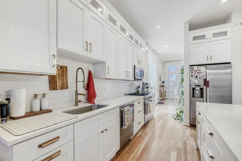 1707 South Jefferson Street Chicago IL 60616