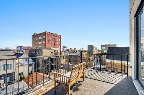 1707 South Jefferson Street Chicago IL 60616