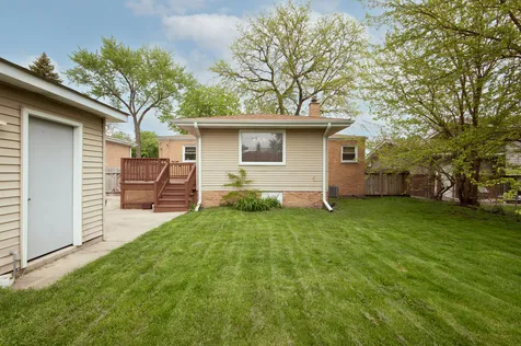 15330 Ingleside Avenue South Holland IL 60473