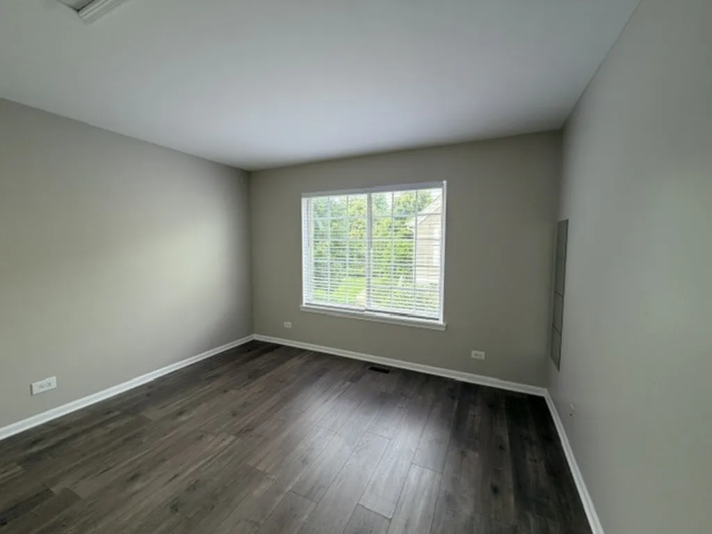 2350 Twilight Drive Aurora IL 60503