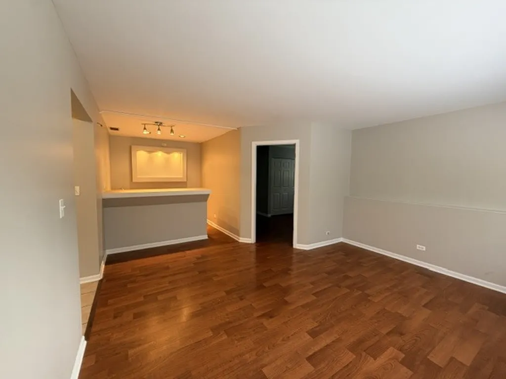 2350 Twilight Drive Aurora IL 60503