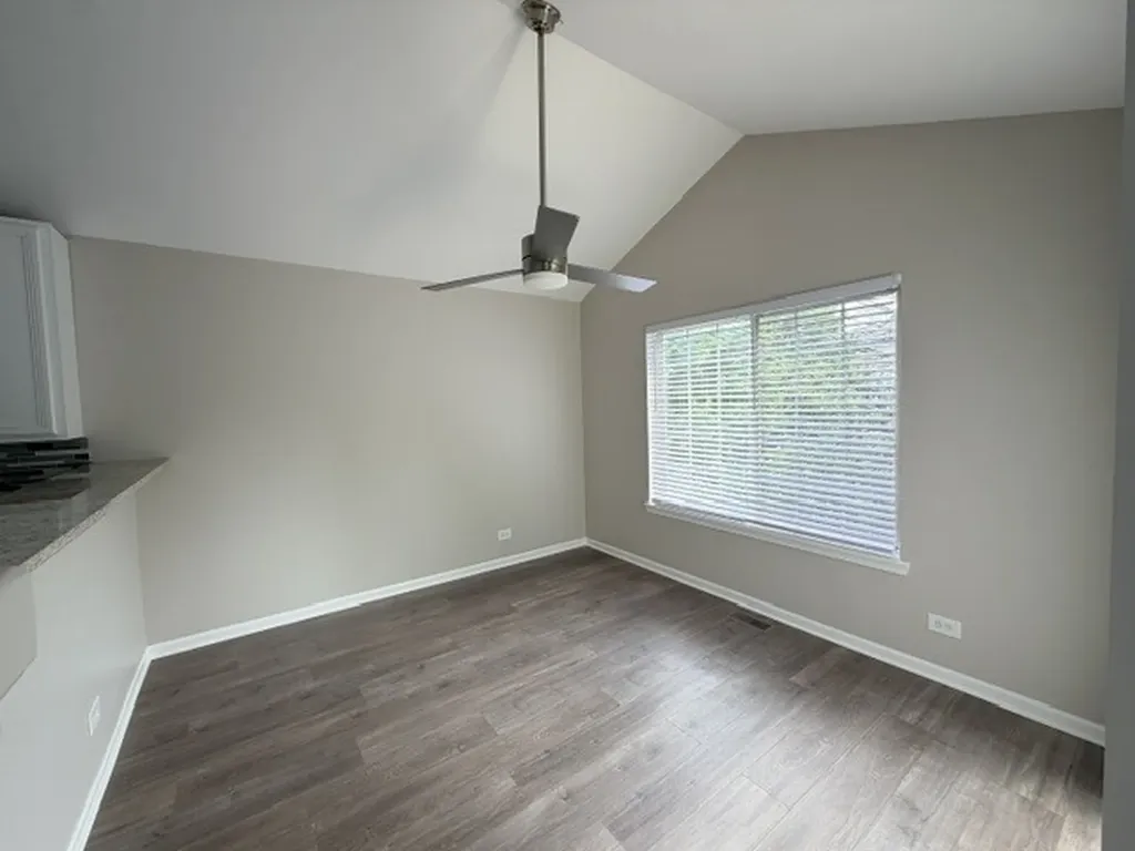 2350 Twilight Drive Aurora IL 60503