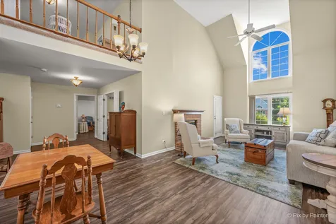 5615 Chesapeake Drive Mchenry IL 60050