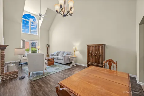 5615 Chesapeake Drive Mchenry IL 60050
