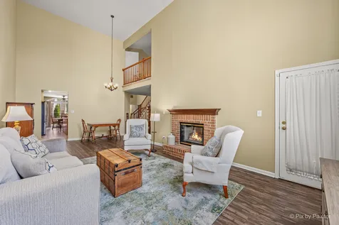 5615 Chesapeake Drive Mchenry IL 60050