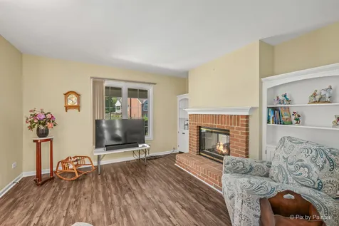 5615 Chesapeake Drive Mchenry IL 60050