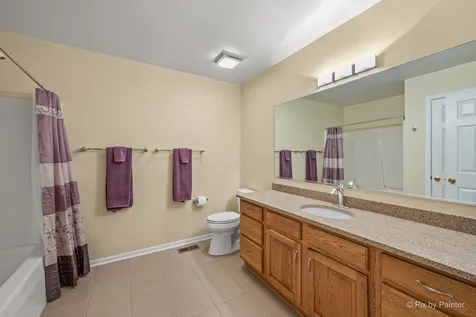5615 Chesapeake Drive Mchenry IL 60050