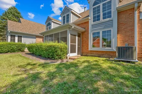 5615 Chesapeake Drive Mchenry IL 60050