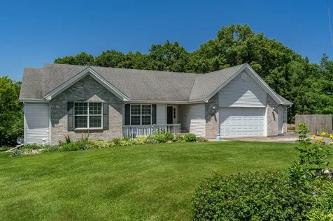 7423 Cunningham Road Rockford IL 61102