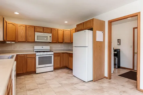 7423 Cunningham Road Rockford IL 61102