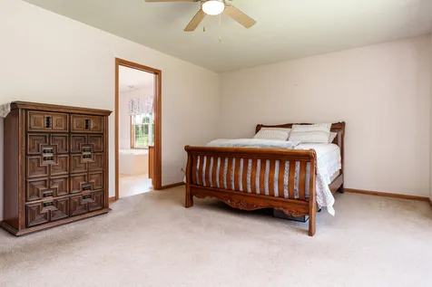 7423 Cunningham Road Rockford IL 61102