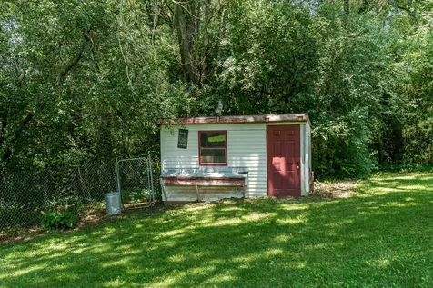 7423 Cunningham Road Rockford IL 61102