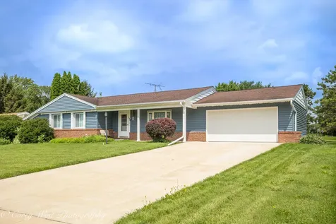 108 Shirley Avenue Rochelle IL 61068