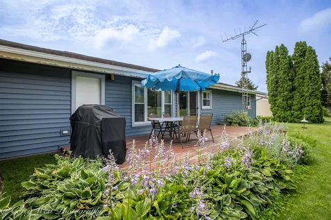 108 Shirley Avenue Rochelle IL 61068