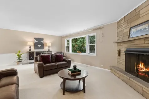 1795 Northland Avenue Highland Park IL 60035