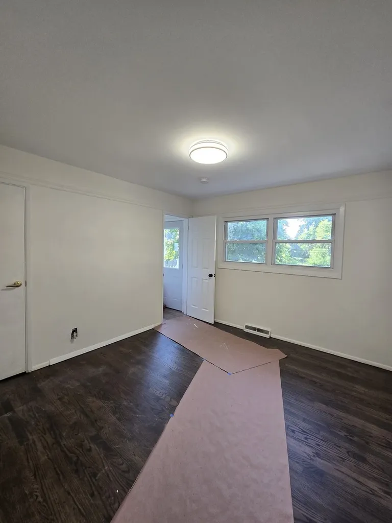 58 East 55th Street Westmont IL 60559