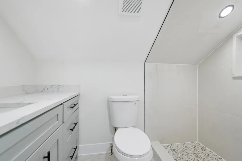 5218 West 55th Street Chicago IL 60638