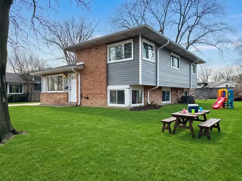 305 Winnebago Street Park Forest IL 60466