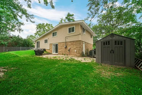 961 North Midlothian Road Mundelein IL 60060
