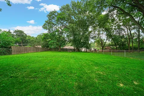 961 North Midlothian Road Mundelein IL 60060