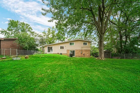 961 North Midlothian Road Mundelein IL 60060