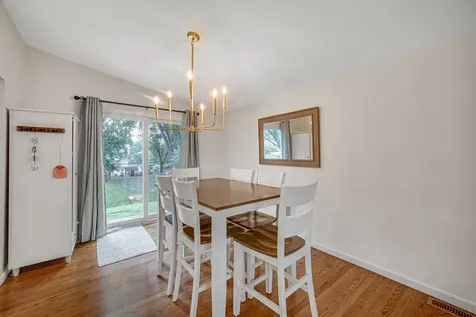 961 North Midlothian Road Mundelein IL 60060