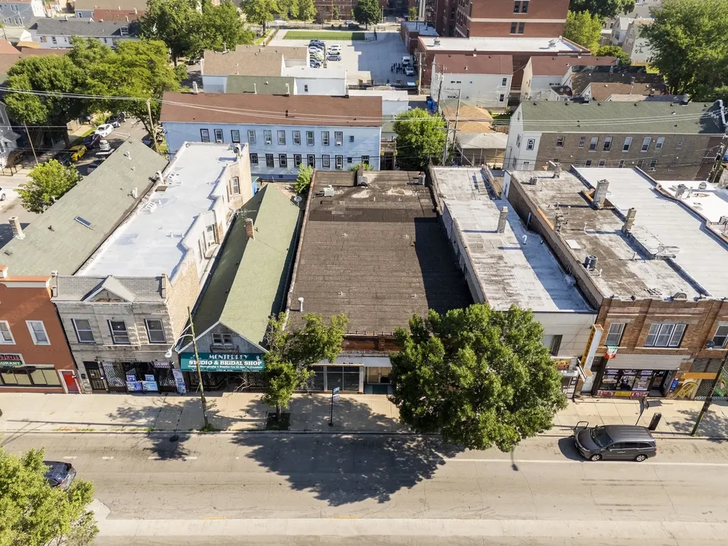 1750 West 47th Street Chicago IL 60609