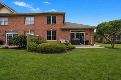1553 Ashbury Place Lemont IL 60439